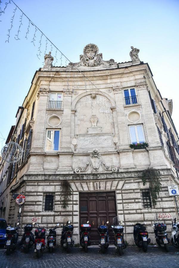 Stylish Apartment In Central Rome "Centro Storico" Ngoại thất bức ảnh